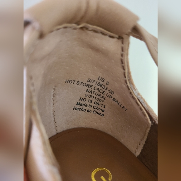 Gap Pointed Toe Ballet Lace Up Flats **Balletcore** - Picture 5 of 5